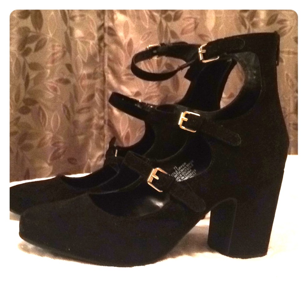 A New Day black buckle heels